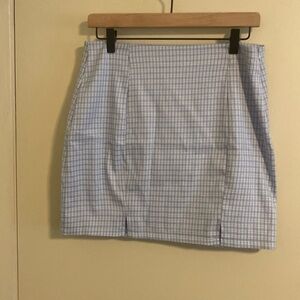 Plaid mini skirt, size large.